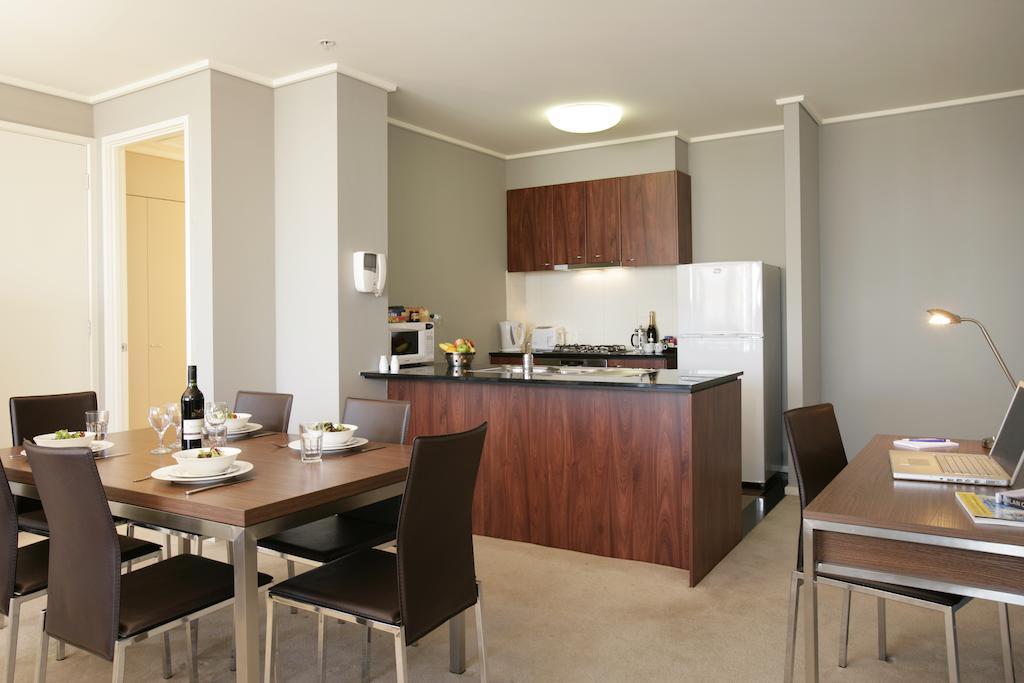 Melbourne Short Stay Apartments - Melbourne Cbd מראה חיצוני תמונה